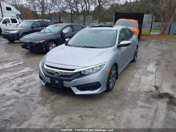2HGFC2F87HH021642 2017 HONDA CIVIC - Image 2