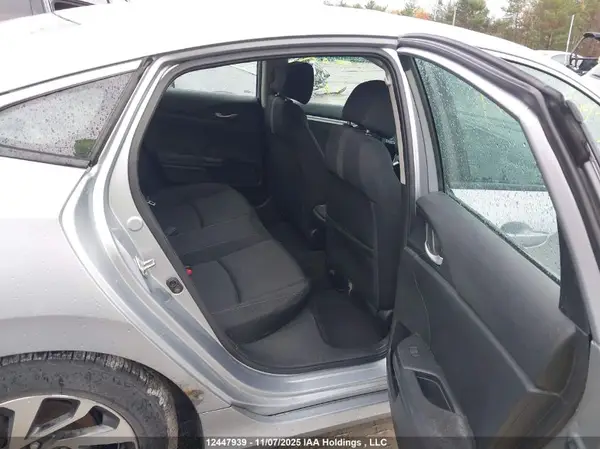 2HGFC2F87HH021642 2017 HONDA CIVIC - Image 8