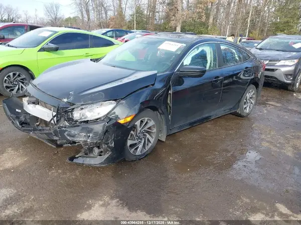2HGFC2F87HH529335 2017 HONDA CIVIC - Image 2