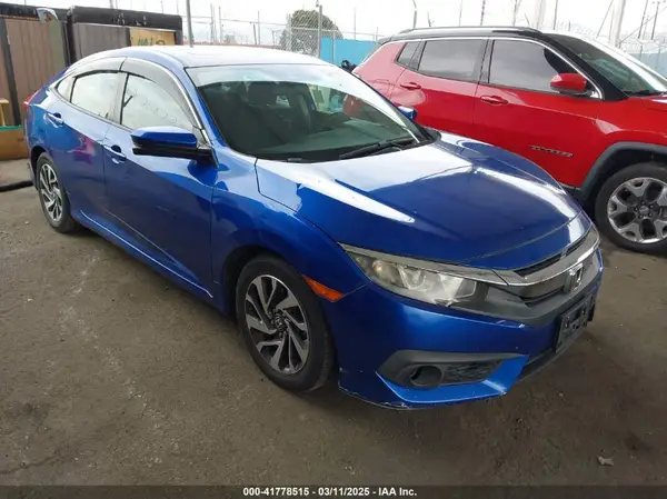 2HGFC2F87HH562139 2017 HONDA CIVIC - Image 1
