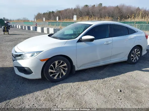 2HGFC2F87JH015491 2018 HONDA CIVIC - Image 2