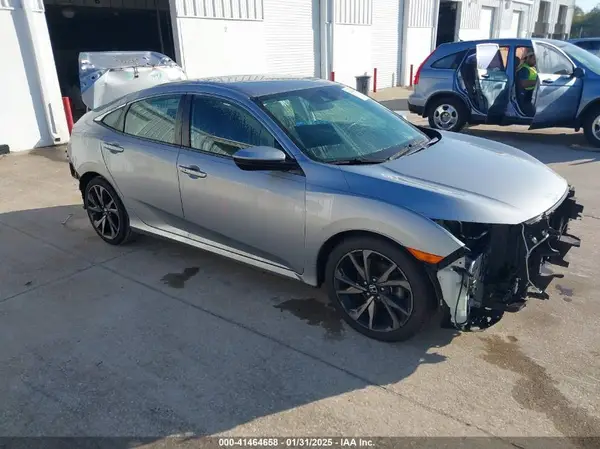 2HGFC2F87KH568692 2019 HONDA CIVIC - Image 1