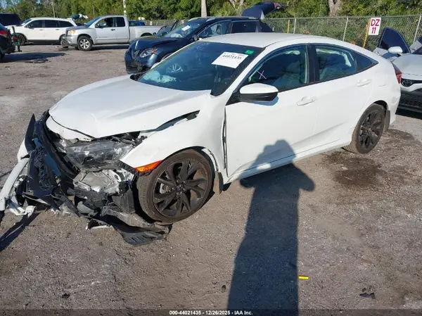 2HGFC2F87LH584361 2020 HONDA CIVIC - Image 2