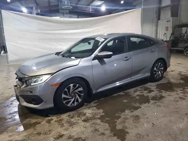 2HGFC2F88GH511778 2016 HONDA CIVIC - Image 1