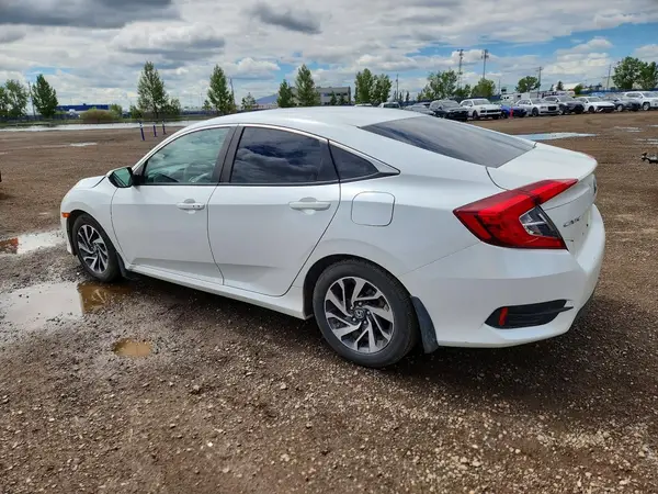 2HGFC2F88HH006132 2017 HONDA CIVIC - Image 2
