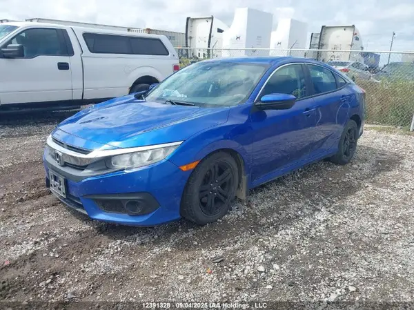 2HGFC2F88HH015106 2017 HONDA CIVIC - Image 2