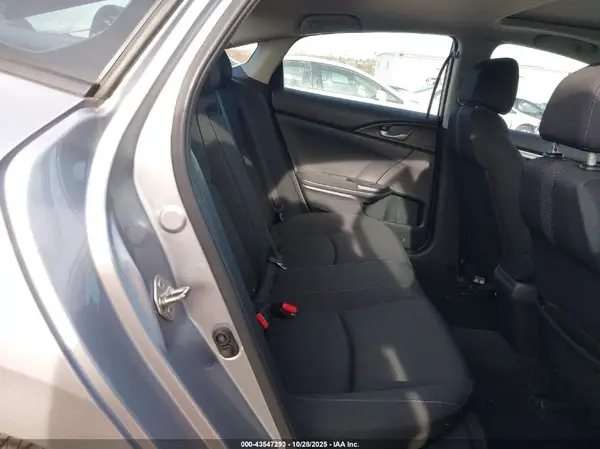 2HGFC2F88HH573327 2017 HONDA CIVIC - Image 8