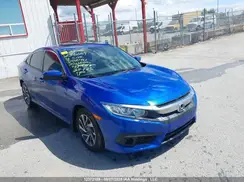 2HGFC2F88JH020442 2018 HONDA CIVIC