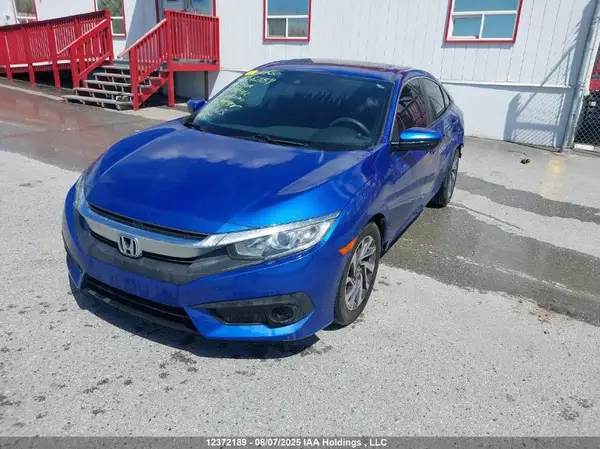 2HGFC2F88JH020442 2018 HONDA CIVIC - Image 2