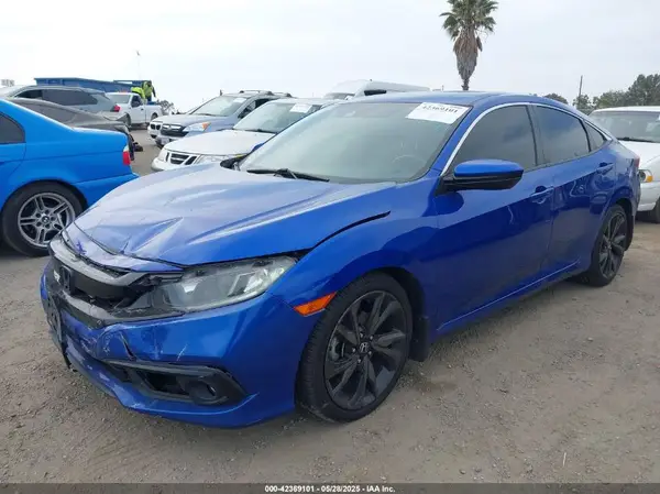 2HGFC2F88KH504077 2019 HONDA CIVIC - Image 2