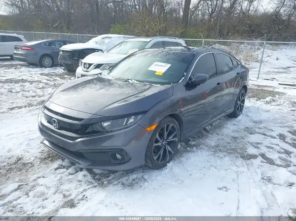 2HGFC2F88KH563386 2019 HONDA CIVIC - Image 2