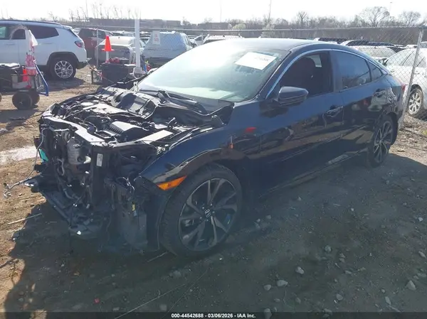 2HGFC2F88KH572671 2019 HONDA CIVIC - Image 2