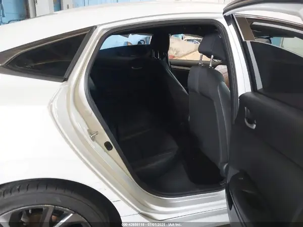 2HGFC2F88KH574209 2019 HONDA CIVIC - Image 8