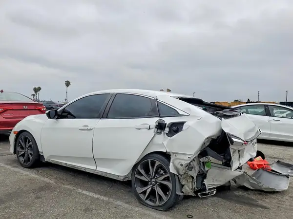2HGFC2F88KH574212 2019 HONDA CIVIC - Image 2