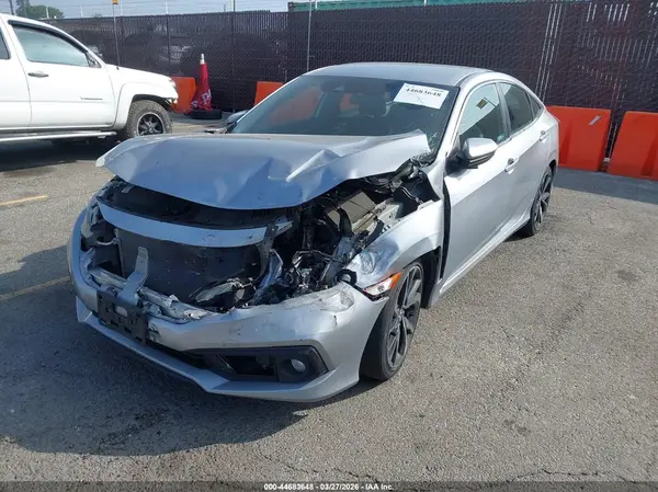 2HGFC2F88KH576641 2019 HONDA CIVIC - Image 2