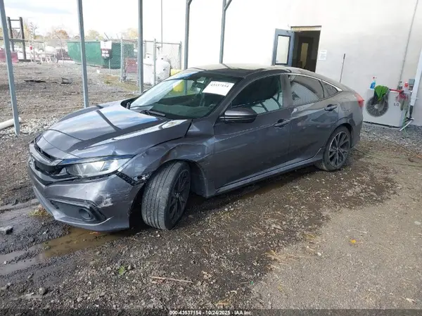 2HGFC2F88KH582410 2019 HONDA CIVIC - Image 2