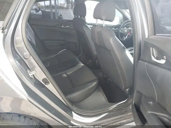 2HGFC2F88KH582410 2019 HONDA CIVIC - Image 8
