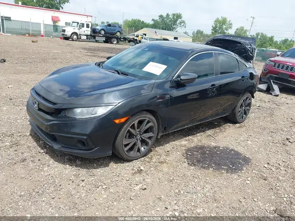 2HGFC2F88KH589728 2019 HONDA CIVIC - Image 2