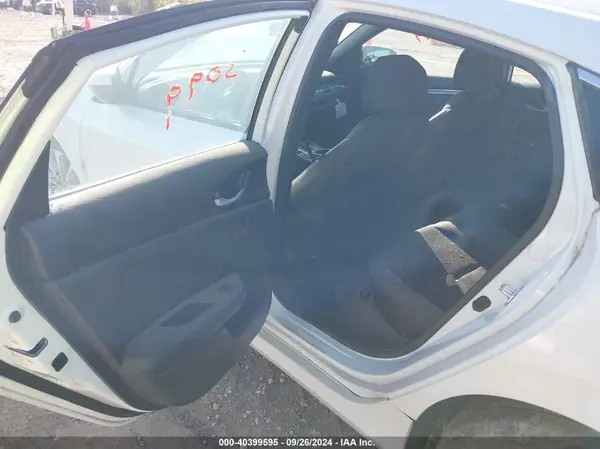 2HGFC2F88MH511890 2021 HONDA CIVIC - Image 8