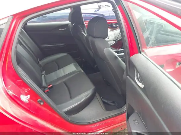 2HGFC2F88MH543559 2021 HONDA CIVIC - Image 8