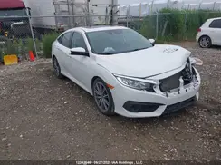 2HGFC2F89JH014858 2018 HONDA CIVIC