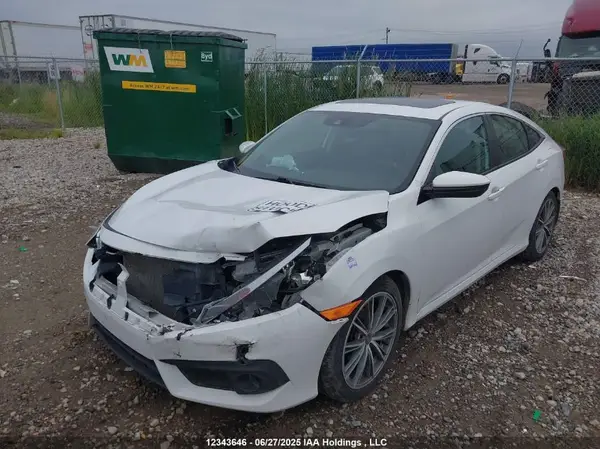 2HGFC2F89JH014858 2018 HONDA CIVIC - Image 2