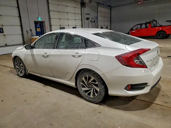 2HGFC2F89JH021504 2018 HONDA CIVIC - Image 2