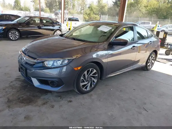 2HGFC2F89JH527432 2018 HONDA CIVIC - Image 2