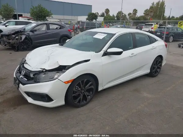 2HGFC2F89LH534609 2020 HONDA CIVIC - Image 2