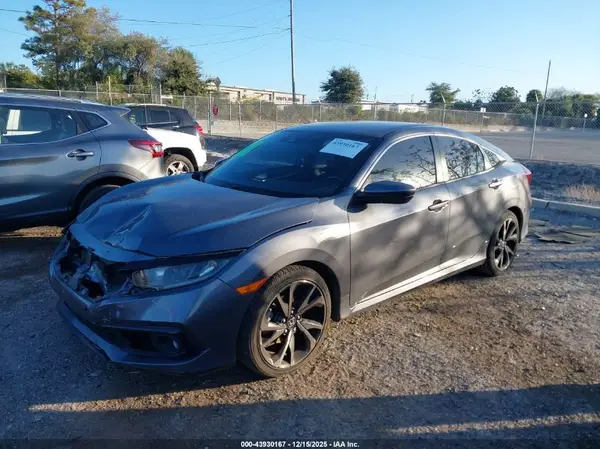 2HGFC2F89LH575824 2020 HONDA CIVIC - Image 2