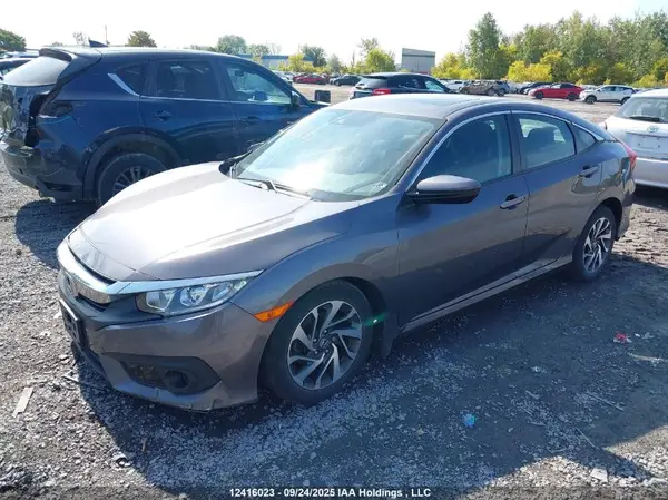 2HGFC2F8XHH037768 2017 HONDA CIVIC - Image 2
