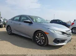 2HGFC2F8XJH004792 2018 HONDA CIVIC