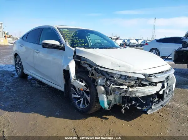 2HGFC2F8XJH006011 2018 HONDA CIVIC - Image 1