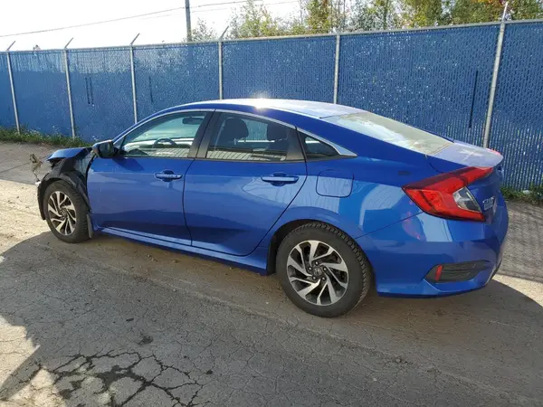 2HGFC2F8XJH008521 2018 HONDA CIVIC - Image 2