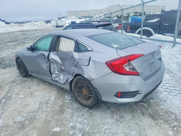 2HGFC2F8XJH009832 2018 HONDA CIVIC - Image 2