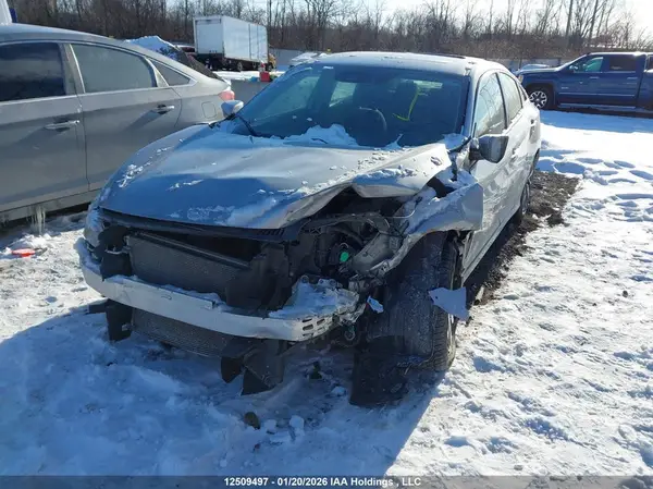 2HGFC2F8XJH016859 2018 HONDA CIVIC - Image 2