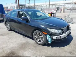 2HGFC2F8XJH533384 2018 HONDA CIVIC