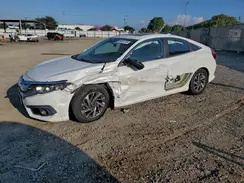 2HGFC2F8XJH570807 2018 HONDA CIVIC