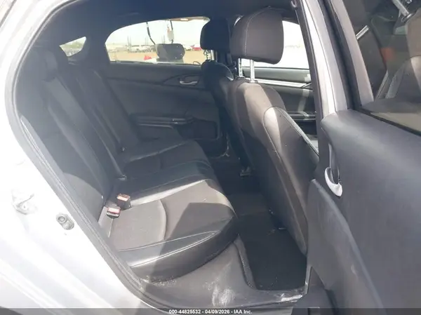 2HGFC2F8XKH507112 2019 HONDA CIVIC - Image 8