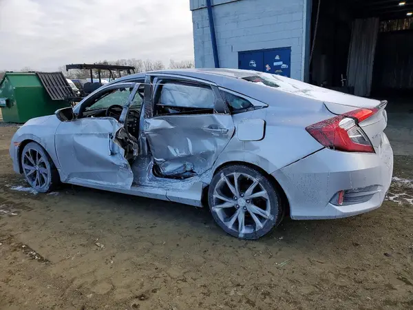 2HGFC2F8XKH526808 2019 HONDA CIVIC - Image 2