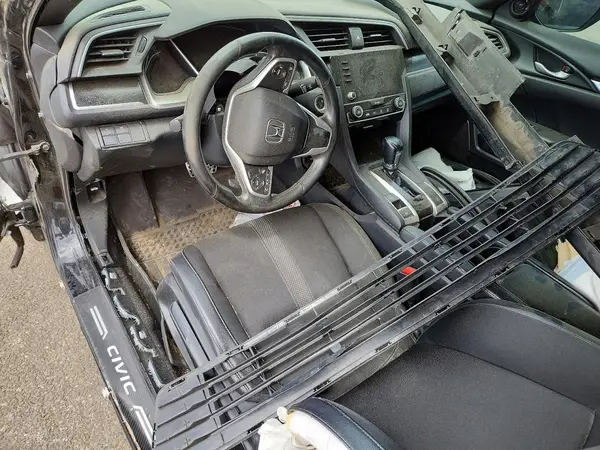 2HGFC2F8XKH539882 2019 HONDA CIVIC - Image 8