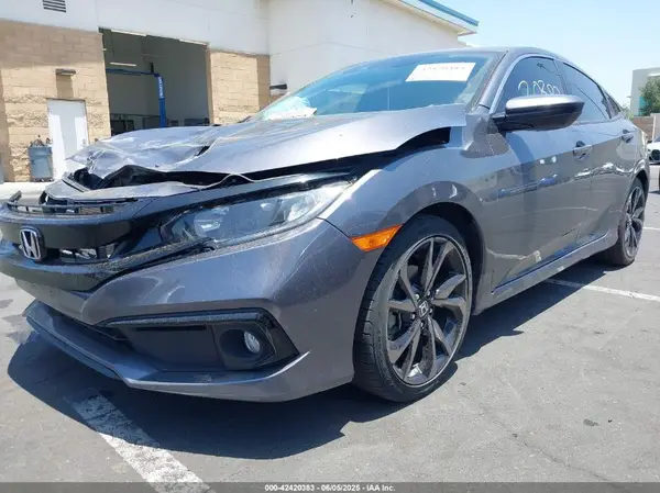 2HGFC2F8XKH540563 2019 HONDA CIVIC - Image 2