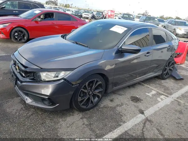 2HGFC2F8XKH548730 2019 HONDA CIVIC - Image 2