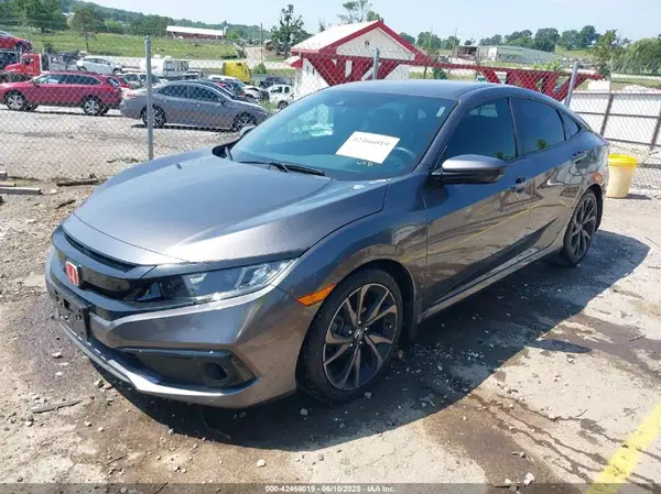 2HGFC2F8XKH554639 2019 HONDA CIVIC - Image 2