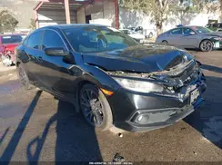 2HGFC2F8XKH556133 2019 HONDA CIVIC