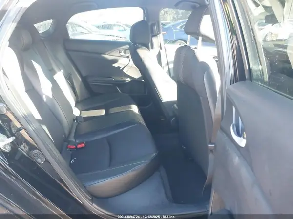 2HGFC2F8XKH556133 2019 HONDA CIVIC - Image 8