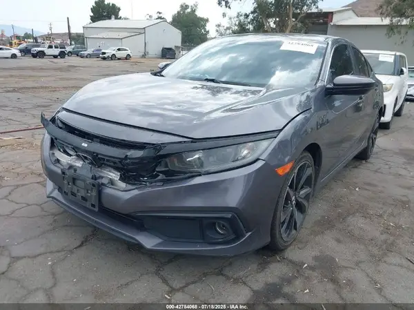 2HGFC2F8XKH557220 2019 HONDA CIVIC - Image 2