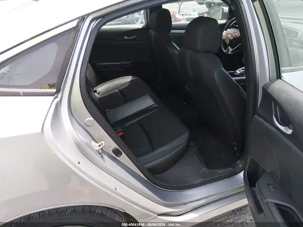 2HGFC2F8XKH568685 2019 HONDA CIVIC - Image 8