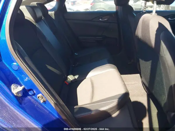 2HGFC2F8XKH577032 2019 HONDA CIVIC - Image 8
