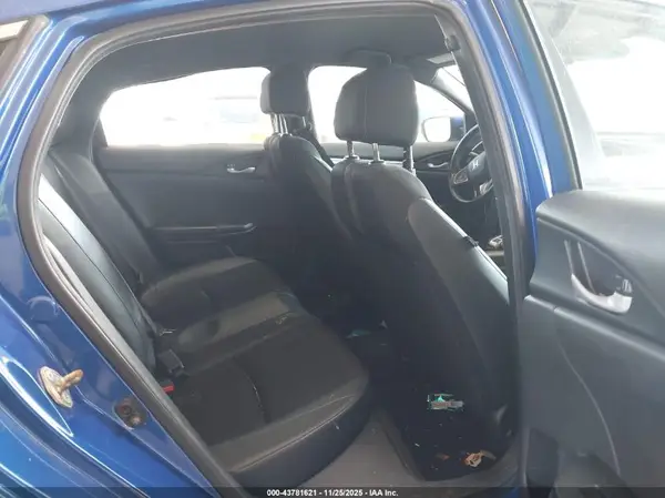 2HGFC2F8XKH578715 2019 HONDA CIVIC - Image 8